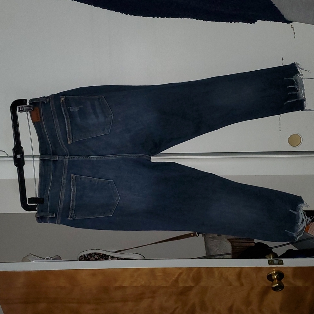 Judy Blue Capri